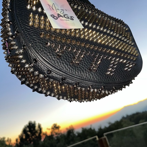 Louboutin: Panettone Spiked Chevron Messenger Bag (Black Multi) - Picture 7 of 17